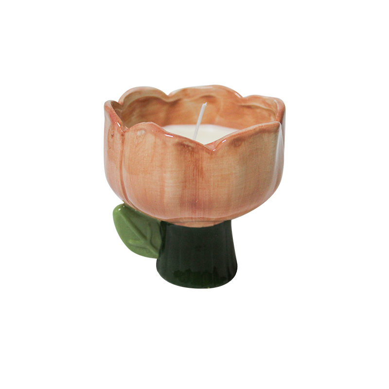 Aromaterapeutyczna świeca filiżankowa Tulipan